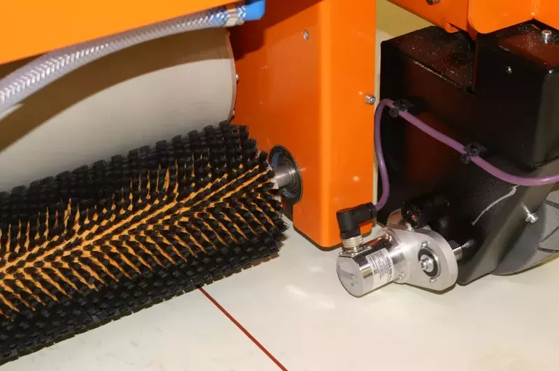 Drehgeber in mobiler Reinigungsmaschine